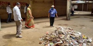 mayor jayashree mahajan inspected the cleaning of commercial complexes