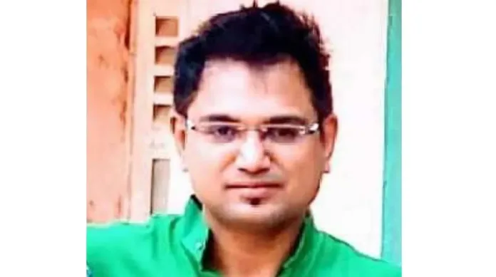 nitin kapdanis as the chief officer of chalisgaon municipality