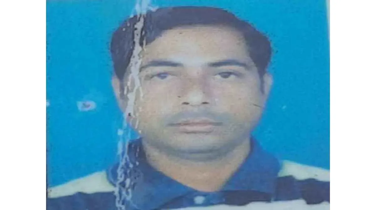 hawker commits suicide
