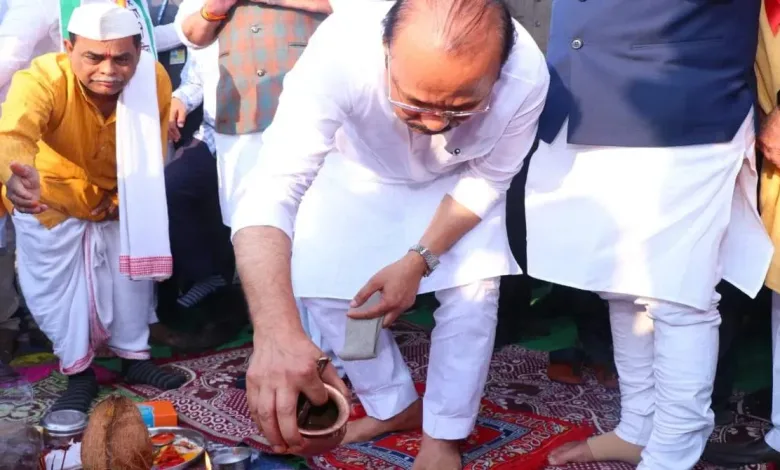 उपमुख्यमंत्री अजित पवारांच्या हस्ते अमळनेर तालुका क्रीडा संकुलातील उर्वरित बांधकामांचे भूमिपूजन 1 mb jpg webp