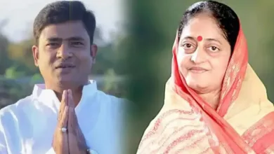 karan pawar smita vagh jpg webp