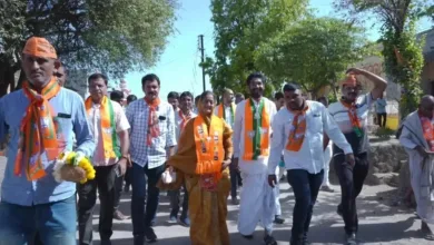 स्मिताताई वाघ यांच्या पदयात्रेला नागरिकांचा उत्स्फूर्त प्रतिसाद 4 padayatra smitatai jpg webp