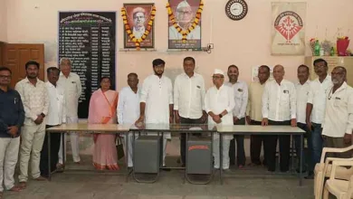 धनंजय चौधरी यांनी घेतले कुटुंबनायकांचे अशाीर्वाद 4 DC 2