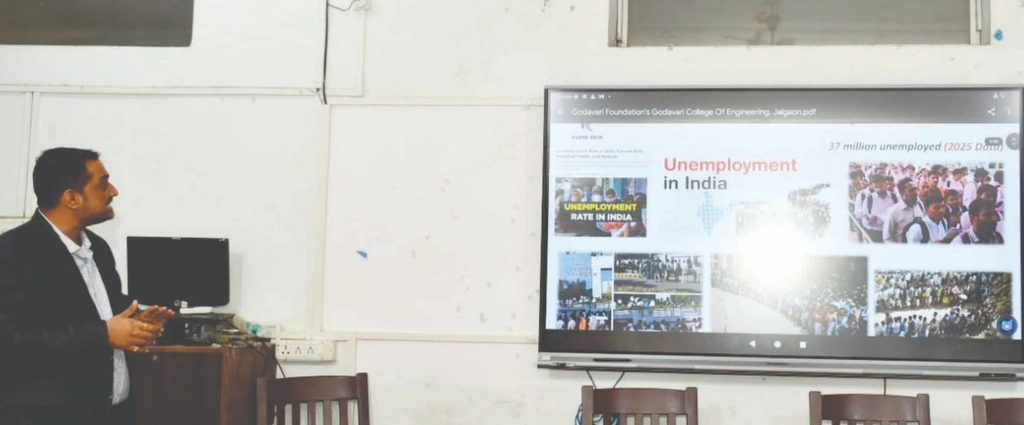 गोदावरी अभियांत्रिकी महाविद्यालयात ऑटोमोबाईल व इलेक्ट्रिक व्हेईकल तंत्रज्ञानावर तज्ज्ञ व्याख्यान 2 New Project 7