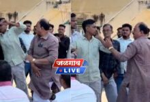 ग्रामसभेत प्रश्न विचारणे भोवलं? माजी सरपंचाकडून तरुणाला मारहाण; VIDEO व्हायरल 13 jargaon