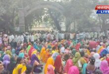 जळगावात वनहक्कांसाठी आदिवासी बांधव आक्रमक! जिल्हाधिकारी कार्यालयाचे प्रवेशद्वार रोखले 3 jlcl